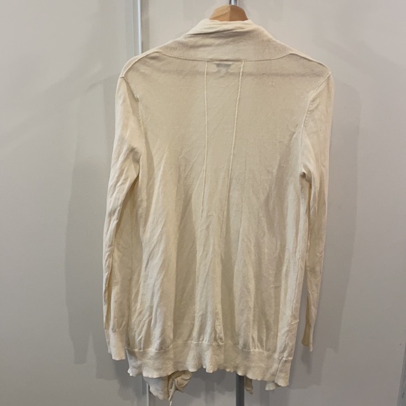 Aritzia Cashmere Silk Cotton Blend Ivory Cardigan - Picture 3 of 6